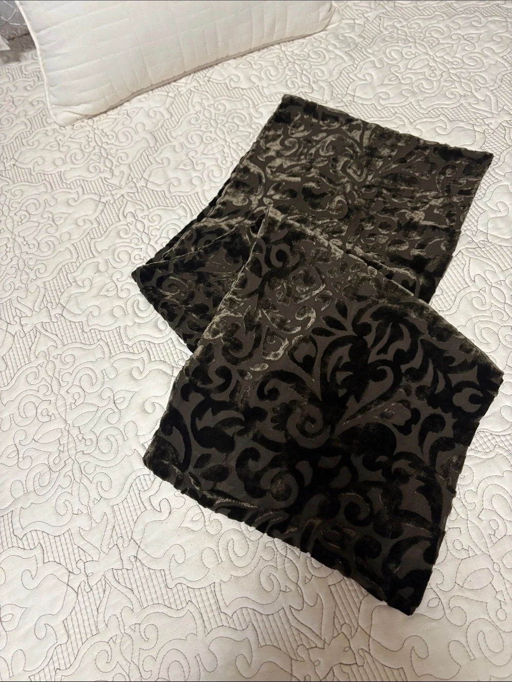Summer Tompkins vintage Brown Velvet Flocked Scarf with Damask Pattern